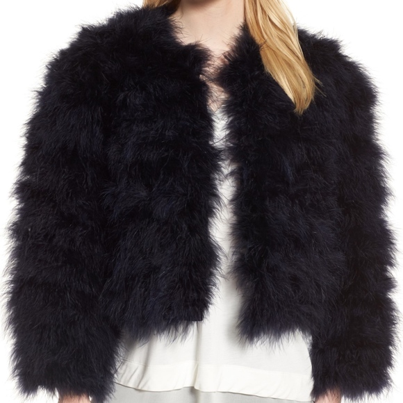 Chelsea28 Crop Faux Fur Feather Jacket - Picture 2 of 4